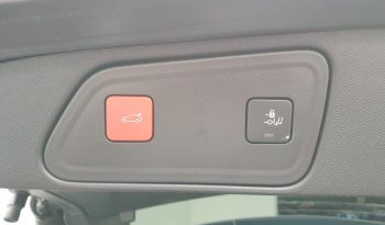 PEUGEOT 3008 NOUVEAU – 1.6 HYBRID 225CV EAT8 ALLURE PACK + HAYON MAINS LIBRES + PACK DRIVE ASSIST PLUS complet